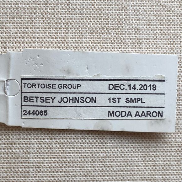 Betsey Johnson Dragonfly Gold Tone Glass Stones Necklace NWT - Picture 6 of 7